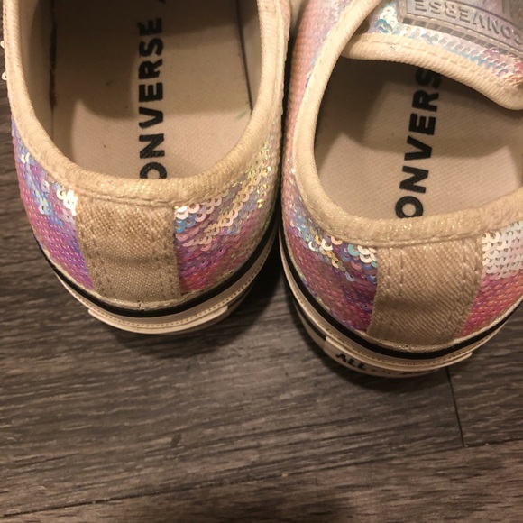 Converse Chuck Taylor Platform Sequin Sneakers - Picture 6 of 12